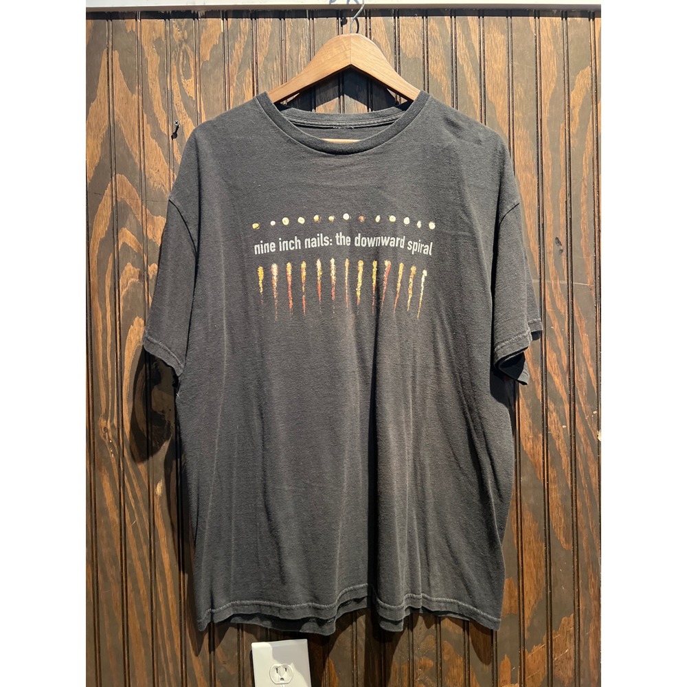 Nine Inch Nails The Downward Spiral Graphic T-Shirt Mens XL Faded Black NIN Tee